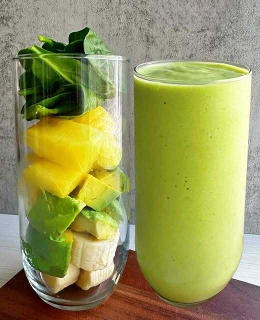 The Ultimate Green Smoothie: A Simple Powerhouse for Your Health